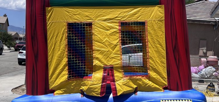 How Early Should You Book a Jumper Rental in Hesperia? 11 x 11 Bounce House Hesperia, Apple Valley, Victorville, Oak Hills